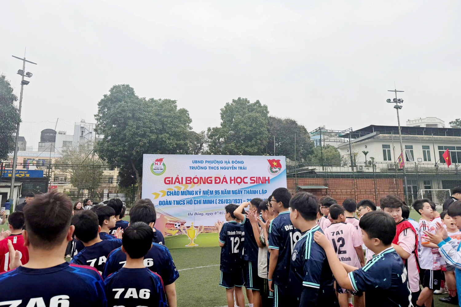 z7601898492580 c750abf7d1d70634cb723bd9a0f2823a